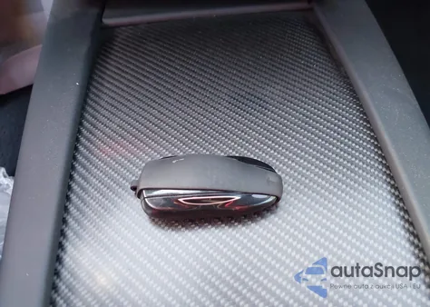 2017 Tesla Model S 60/75 from USA, damaged, VIN 5YJSA1E16HF213514